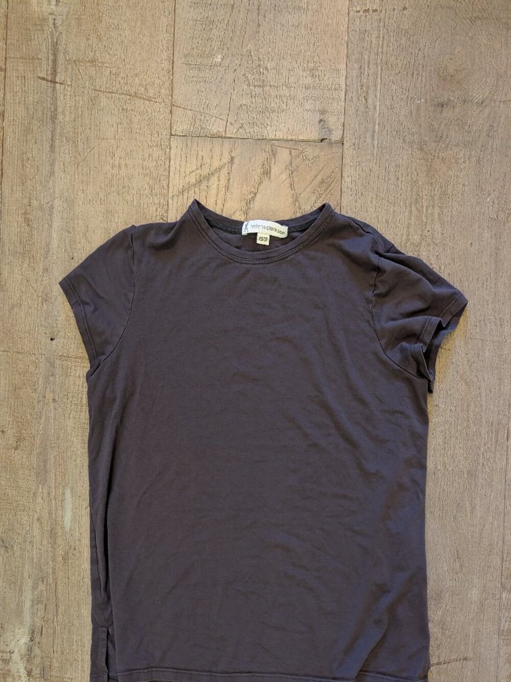 Helene Clarkson Charcoal Purple Cap Sleeve Crewneck Tee XS
